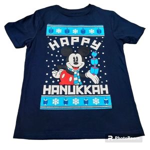 5/$25 Disney Hannukah Graphic Shirt